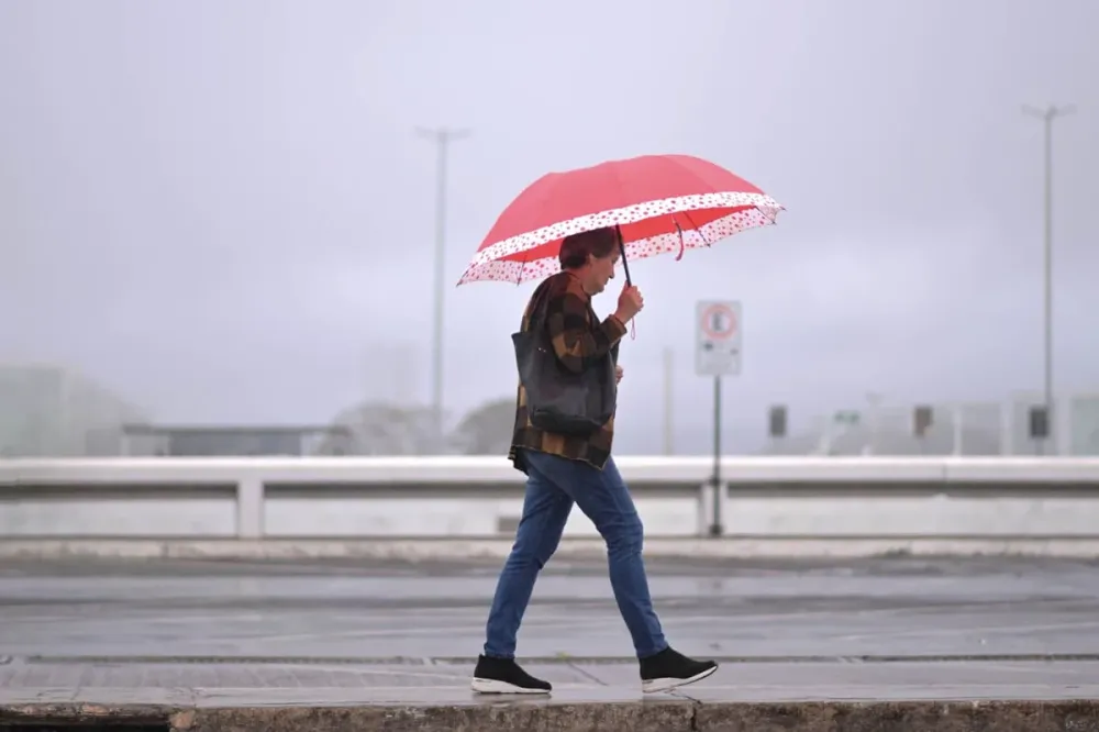 Temporais e granizo marcam domingo de eleição com previsão de instabilidade nacional