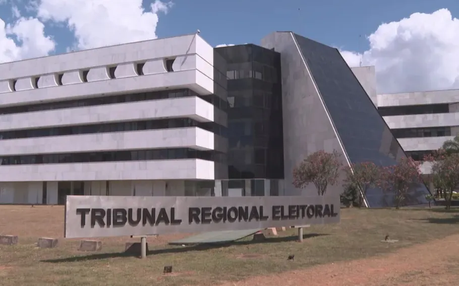 O TRE-DF administra a voz brasileira no exterior com rigor e eficiência