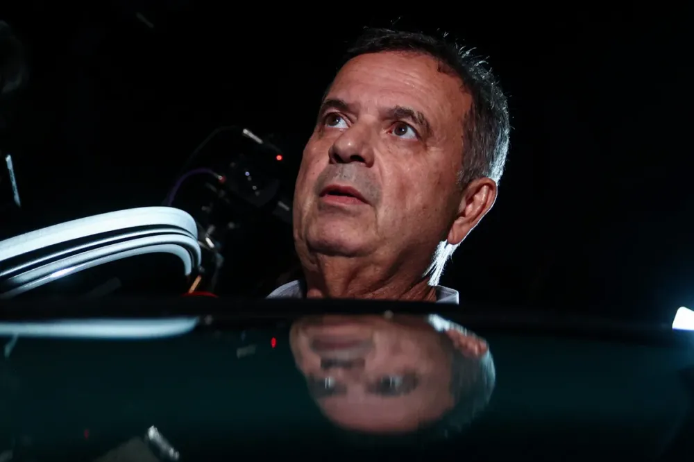 Coordenador da campanha de Flávio Bolsonaro irá dialogar com Edson Fachin sobre a atuação do STF