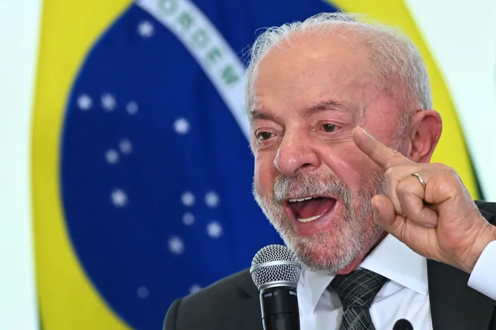 Lula diz que carrega a “promiscuidade” do STF após Flávio Bolsonaro ficar à frente no primeiro turno
