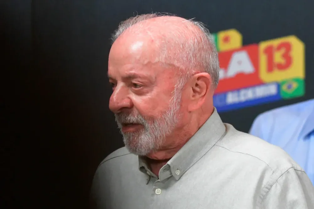 Governo Lula minimiza apoio do Centrão a Flávio Bolsonaro, mas vê potencial estratégico