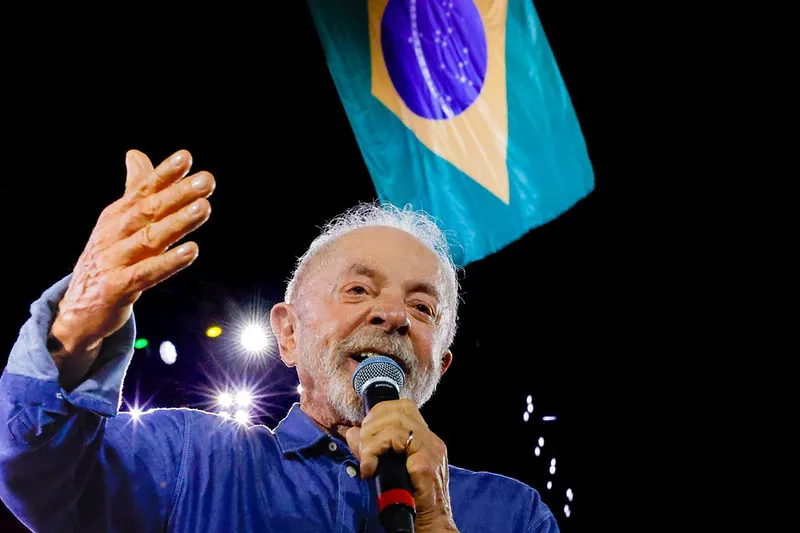 Desaprovação de Lula atinge 53,4%, sinalizando crise no governo