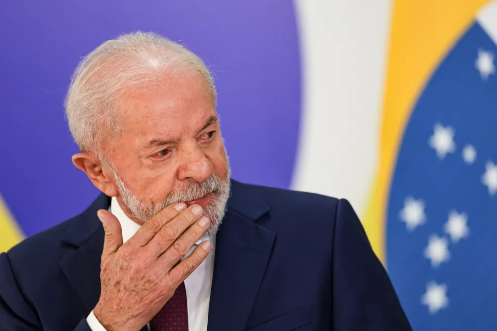 Financiamento em dinheiro vivo do filme de Lula é mais grave que suspeita contra Flávio Bolsonaro