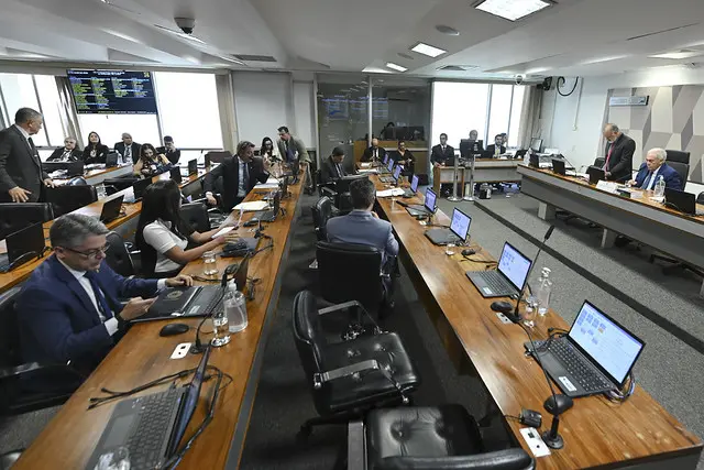 Comissão de Constituição e Justiça do Senado retoma análise da PEC da Segurança Pública