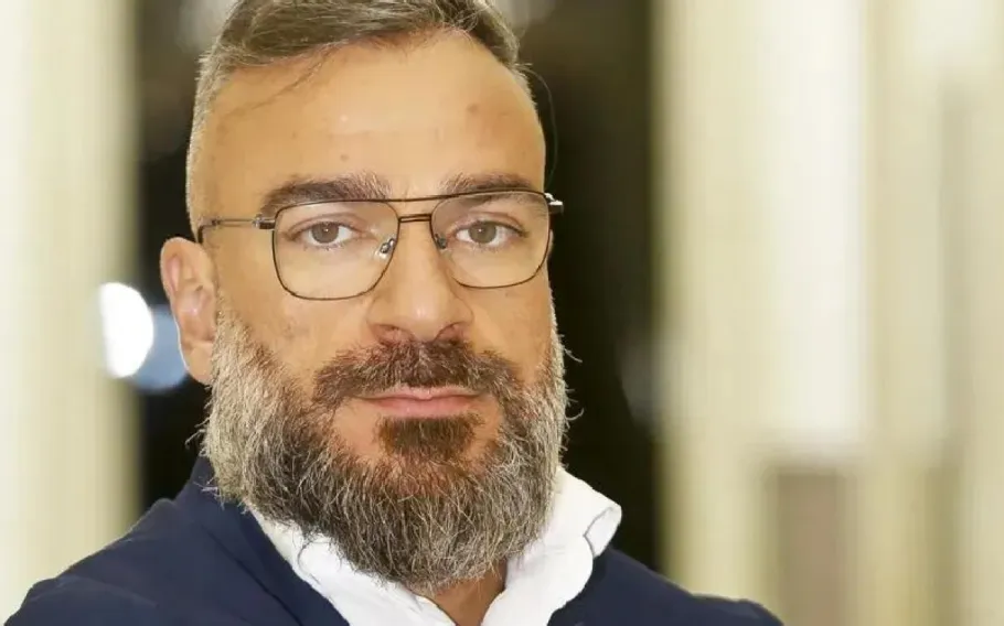 Polícia Federal prende ex-chefe da Polícia Civil do Rio em operação contra lavagem de dinheiro