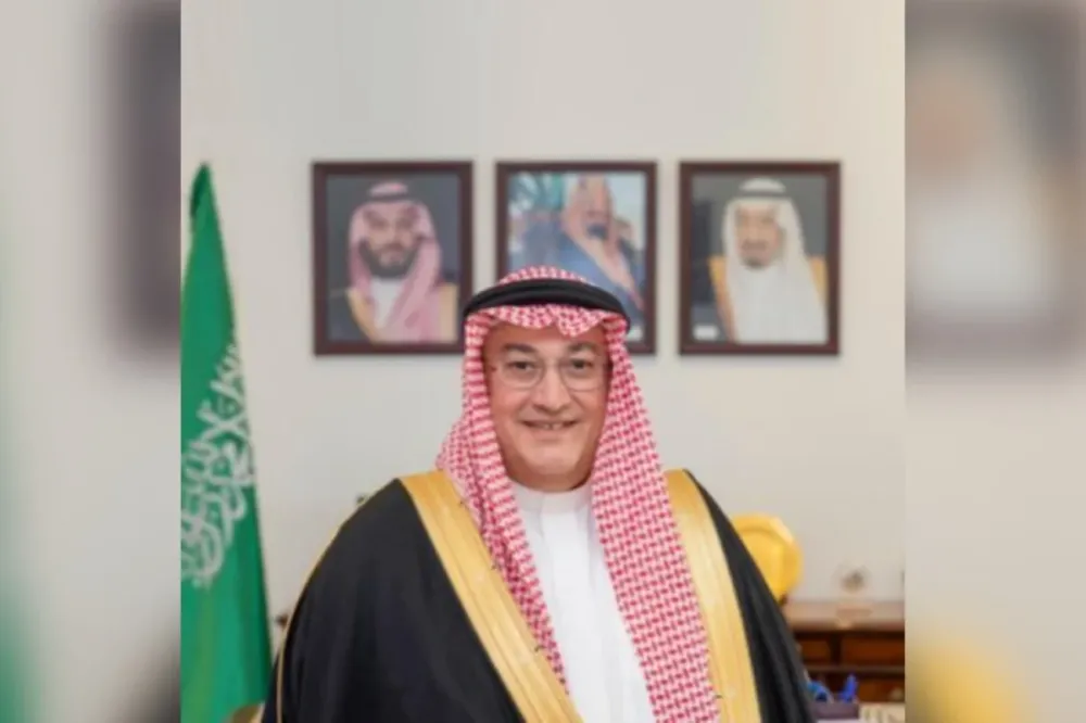 Arábia Saudita acusa Irã de fornecer armas e treinamento aos rebeldes houthis no Iêmen