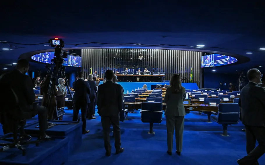 Senado aprova aumento no teto de faturamento para MEI e perdão de dívidas com a União