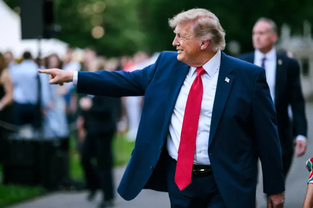 Donald Trump afirma que América do Sul passa por mudança para a direita