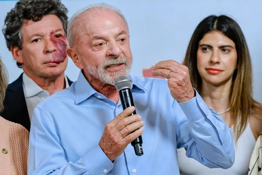 Publicações contra Lula permanecem em redes sociais após decisão de ministro do TSE