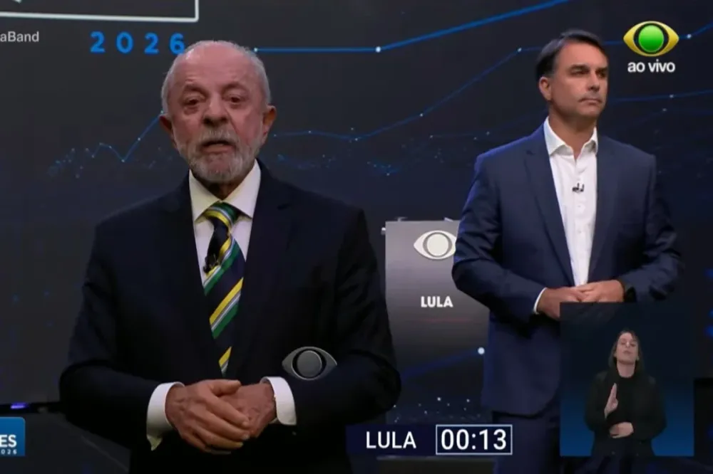 Campanhas de Lula e Flávio Bolsonaro apresentam ao TSE autorizações para divulgação de dados bancários e telefônicos