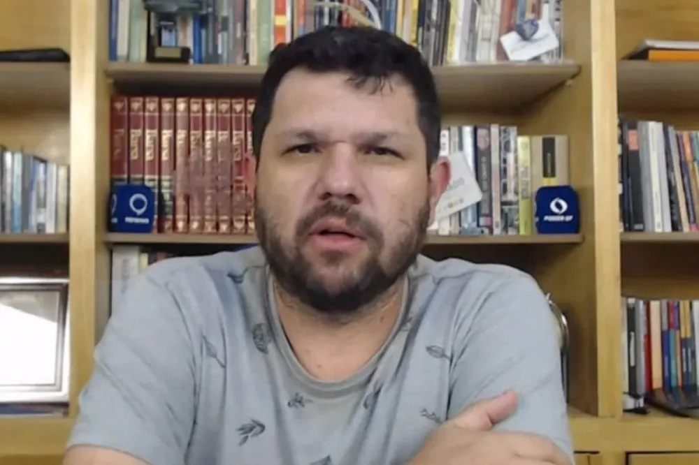 Primeira Turma do STF torna Oswaldo Eustáquio réu por associação criminosa