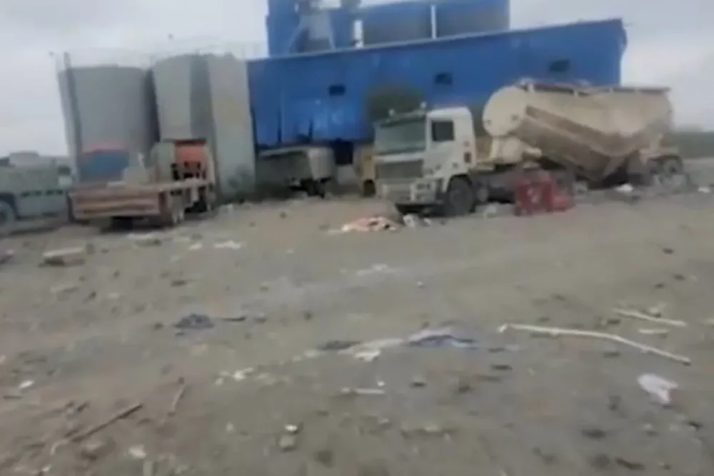 Ataque da Arábia Saudita na capital do Iêmen deixa 11 mortos em fábrica de cimento