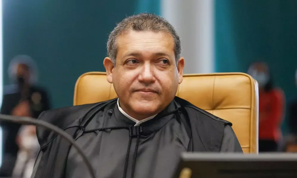 TSE orienta manutenção de seções eleitorais até as 19h após decisão do STF