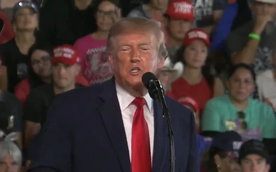 Donald Trump comenta processo eleitoral brasileiro e menciona supostas fraudes