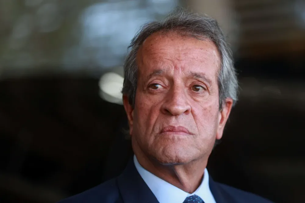 Valdemar Costa Neto critica carta de Flávio Bolsonaro após visita ao ex-presidente
