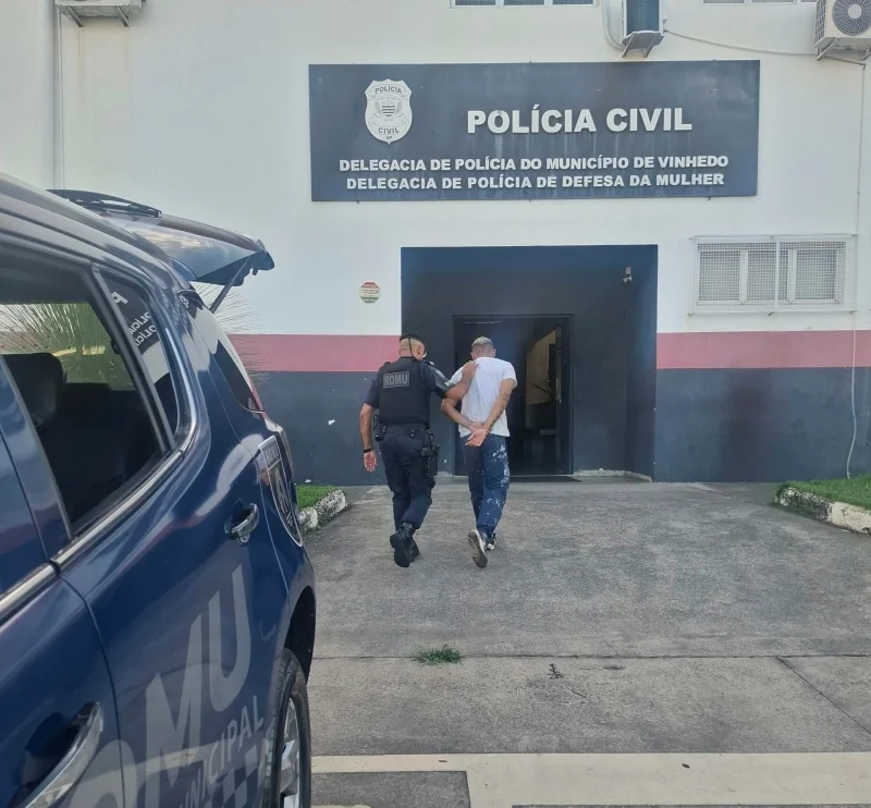 Guarda Civil Municipal de Vinhedo prende homem com mandado de prisão em aberto